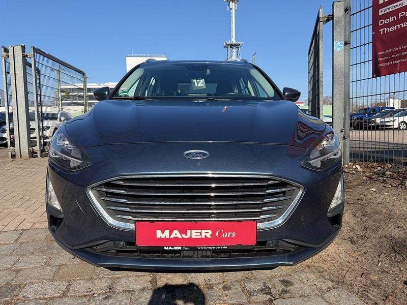 Gebraucht Ford Focus Titanium 182 PS (133 kW) 2019 Blau Kombi