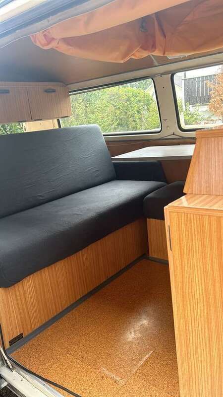 Beige Gebraucht 1968 VW T2 Van | 26.000 € - Bild 1/4