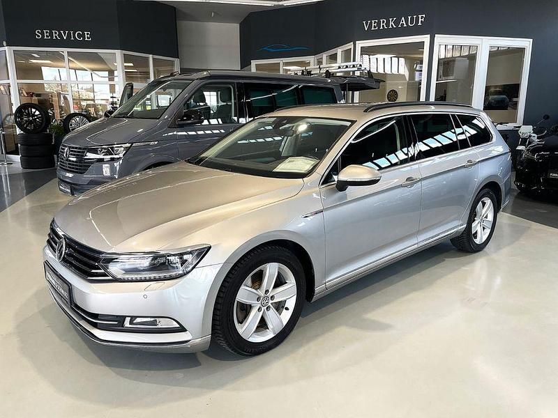 Grau Gebraucht 2016 VW Passat Kombi | 18.810 € (Fairer Preis) - Bild 1/4