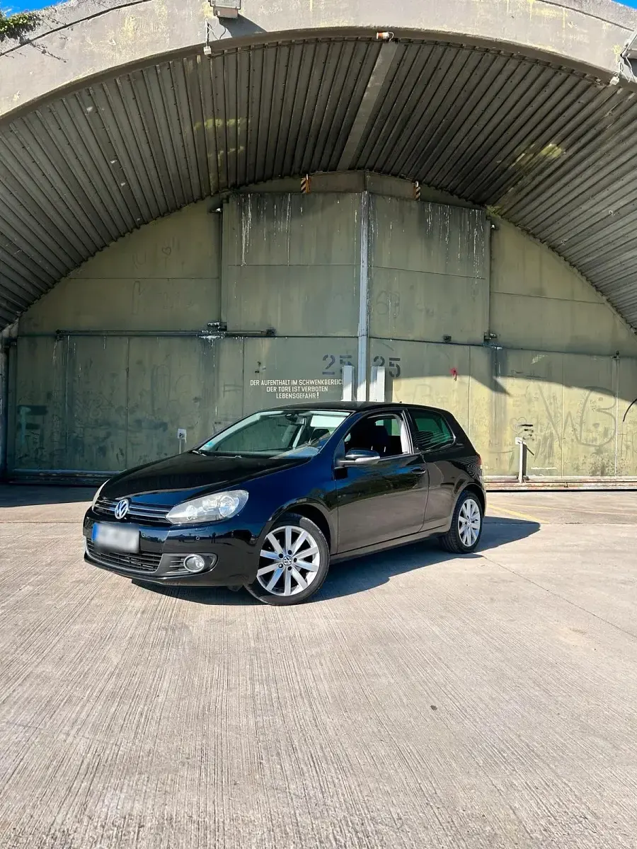 Gebraucht VW Golf 122 PS (89 kW) 2010 Schwarz Coupé