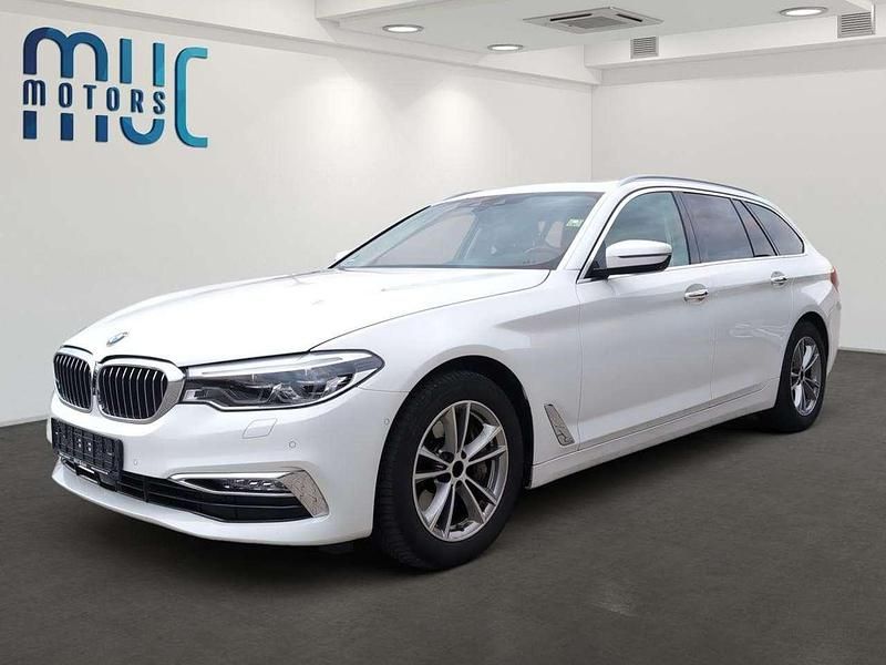 Weiß Gebraucht 2017 BMW 540 Luxury Line Kombi | 31.990 € (Fairer Preis) - Bild 1/4