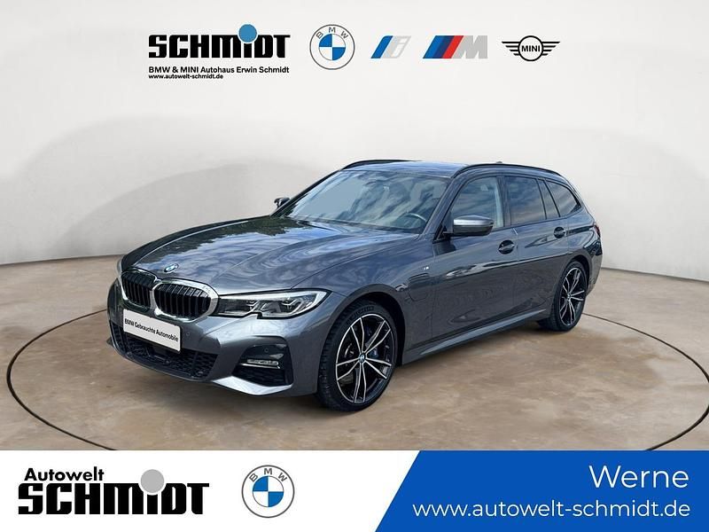 Mineralgrau Gebraucht 2021 BMW 330e M Sport Kombi | 29.290 € (Fairer Preis) - Bild 1/4