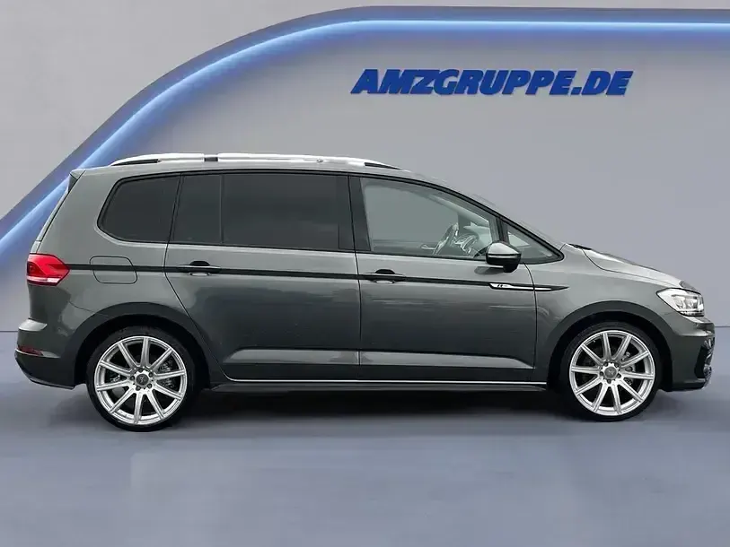 Gebraucht VW Touran Comfortline 150 PS (110 kW) 2019 Grau met Van / Kleinbus