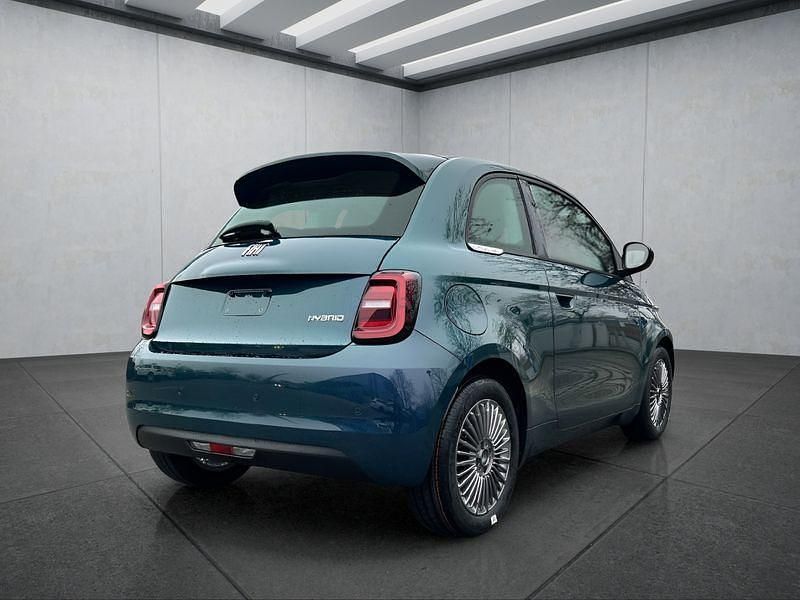 Neu Fiat 500 65 PS (47 kW) 2025 Grün Kleinwagen