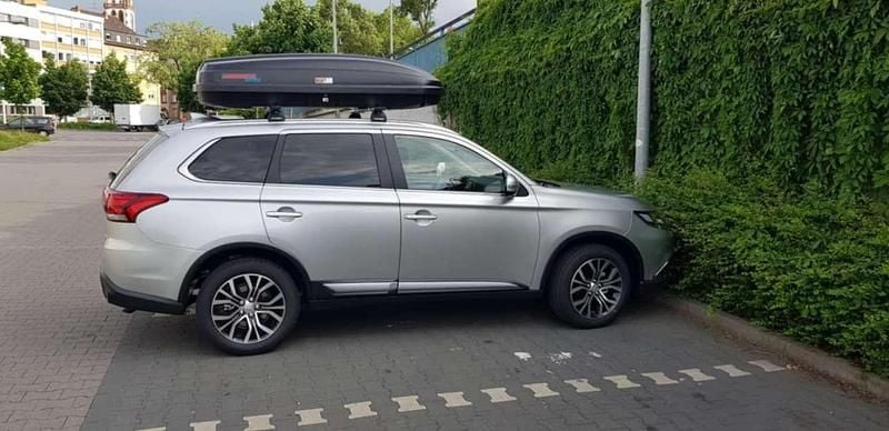 Gebraucht Mitsubishi Outlander Edition+ 150 PS (110 kW) 2018 SUV
