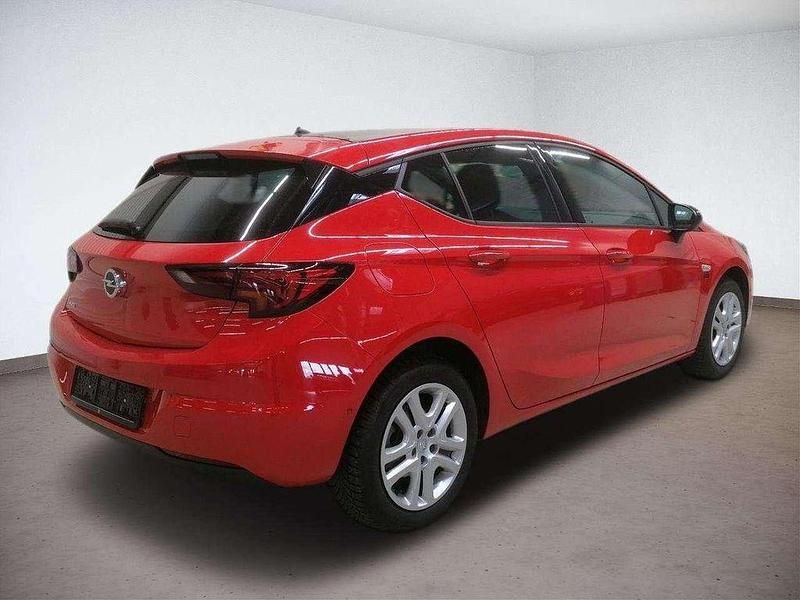 Gebraucht Opel Astra 110 PS (80 kW) 2020 Chillirot Limousine