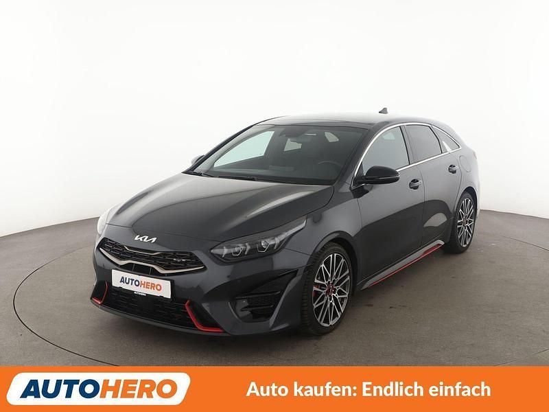Grau Gebraucht 2021 Kia ProCeed Kombi | 24.850 € (Fairer Preis) - Bild 1/3