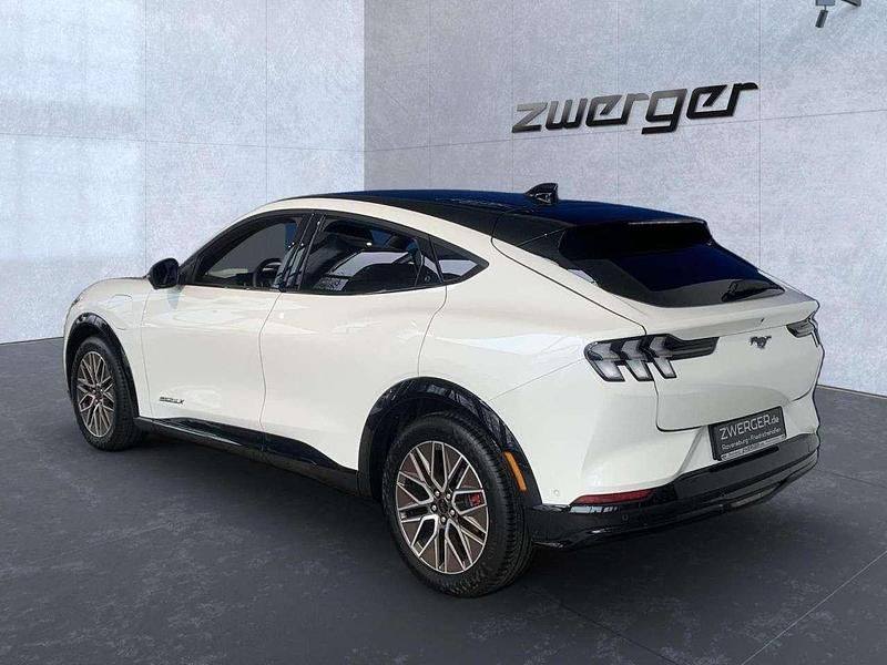 Gebraucht Ford Mustang Mach-E Extended Range 216 kW (294 PS) 2025 Star white platinum SUV