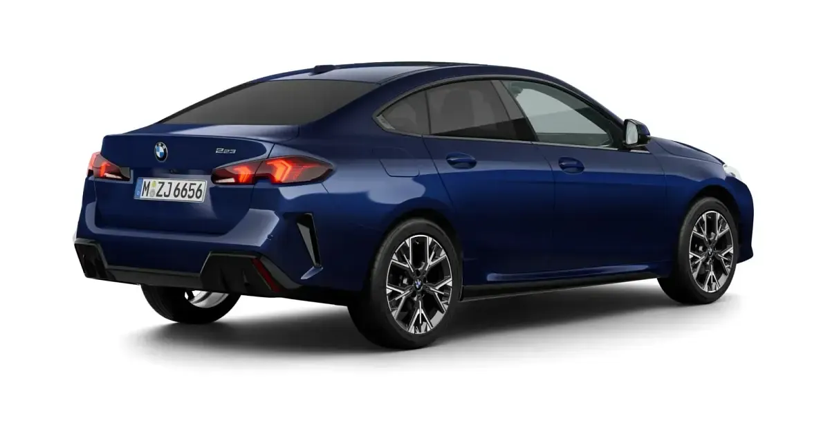 Gebraucht BMW 223 Shadowline 218 PS (160 kW) 2026 Blau Coupé