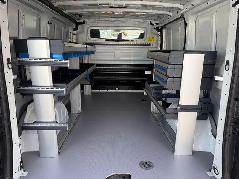 Gebraucht Renault Trafic Komfort 120 PS (88 kW) 2019 Weiß Van / Kleinbus