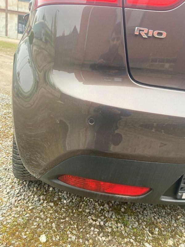 Gebraucht Kia Rio 109 PS (80 kW) 2012 Braun Kleinwagen