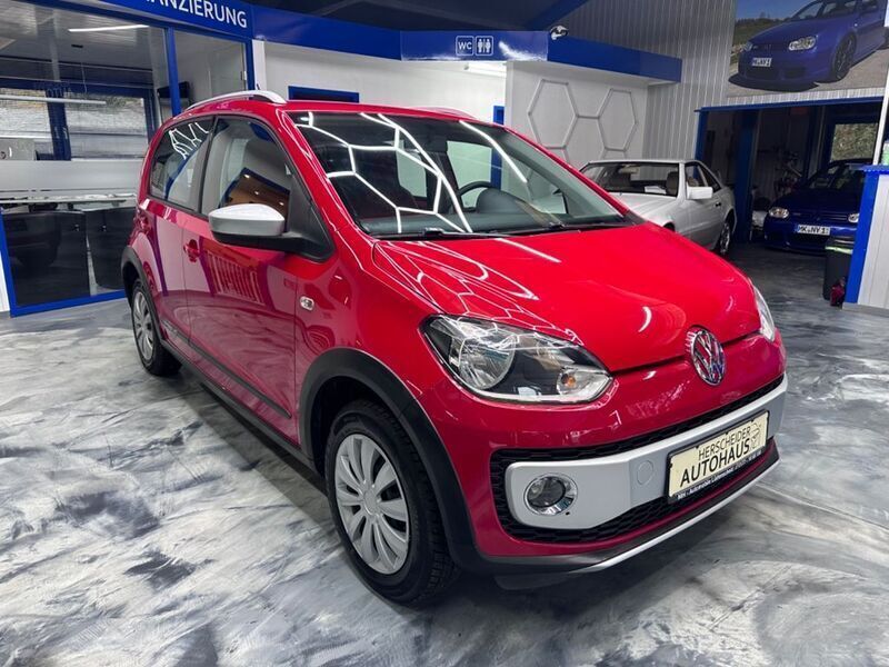 Brugt VW cross up! 75 HK (55 kW) 2014 Rød Hatchback