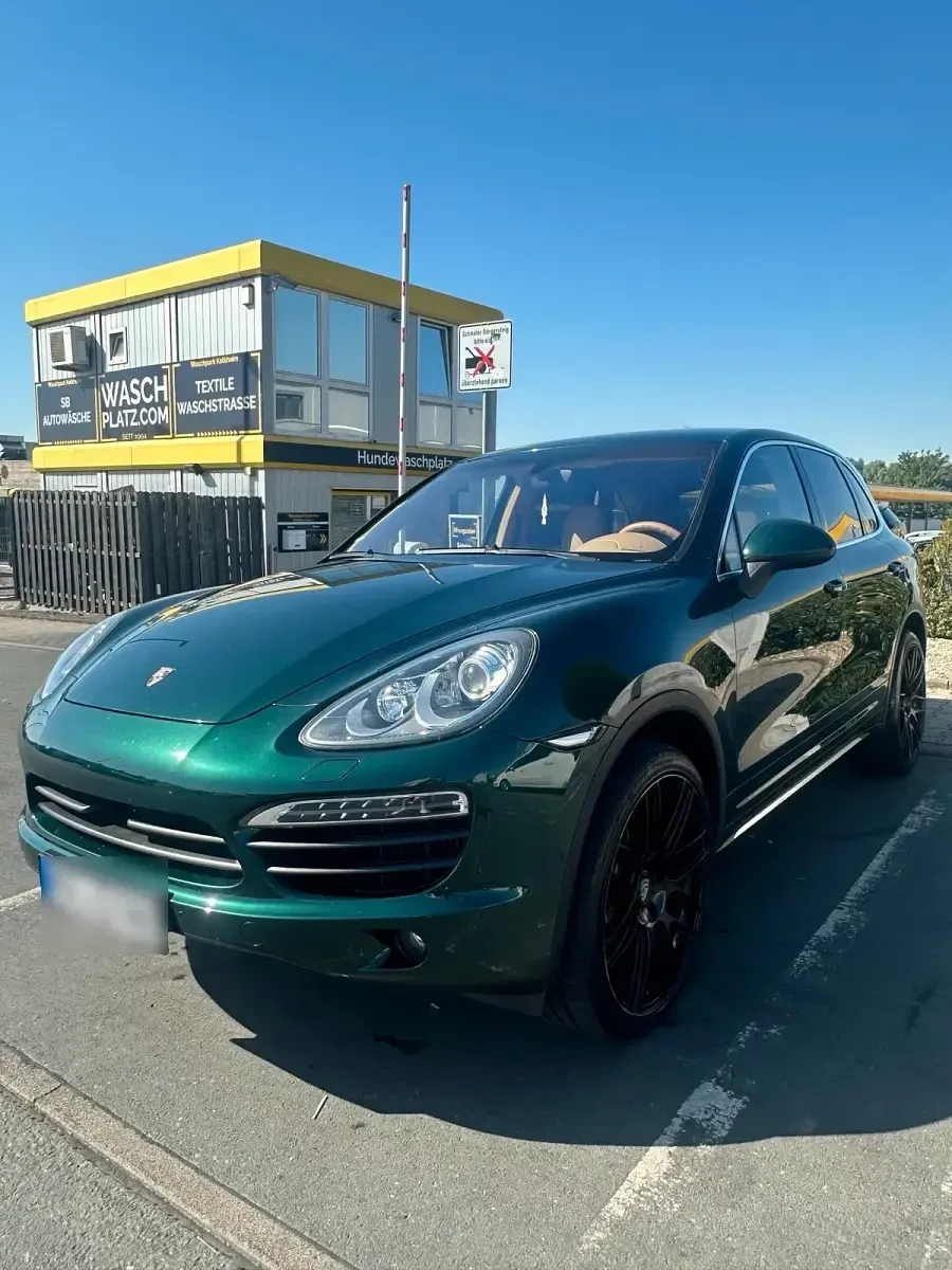 Gebraucht Porsche Cayenne 245 PS (180 kW) 2010 Grün SUV