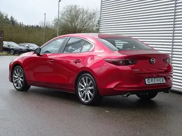 Gebraucht Mazda 3 179 PS (131 kW) 2022 Soul red crystal Limousine