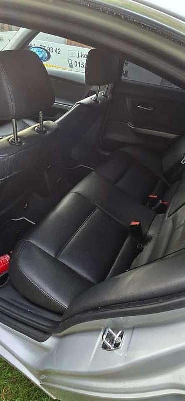 Gebraucht BMW 325 218 PS (160 kW) 2007 Limousine