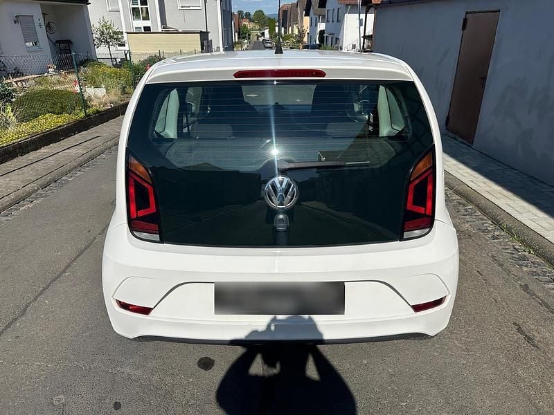Gebraucht VW up! 74 PS (54 kW) 2017 Weiß Kleinwagen