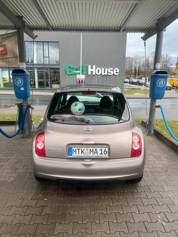 Gebraucht Nissan Micra 85 PS (62 kW) 2010 Braun Kleinwagen