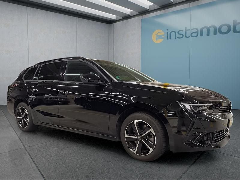 Gebraucht Opel Astra 131 PS (96 kW) 2024 Schwarz Kombi