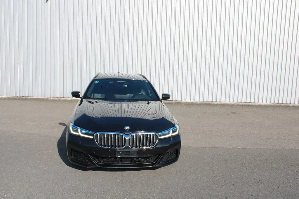 Gebraucht BMW 540 340 PS (250 kW) 2022 Schwarz Kombi