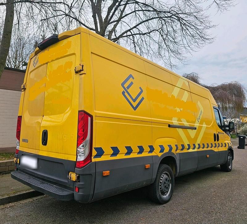 Gebraucht Iveco Daily 116 PS (85 kW) 2017 Gelb Van / Kleinbus