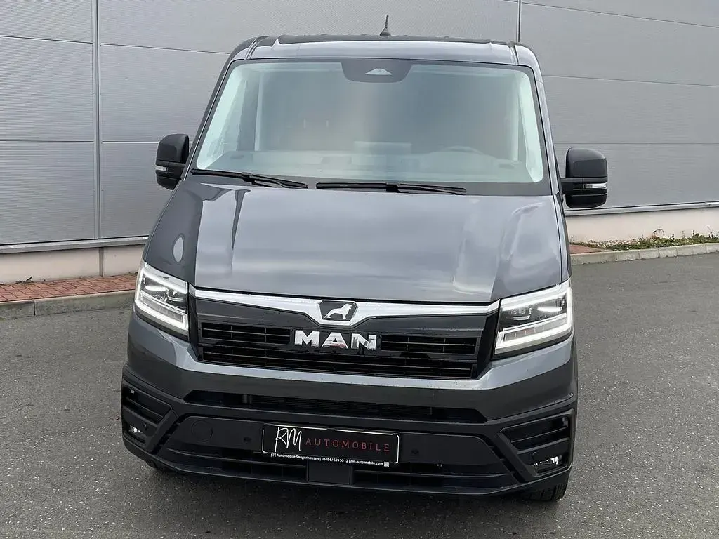 Neu MAN TGE 205 PS (150 kW) 2026 Grau Van