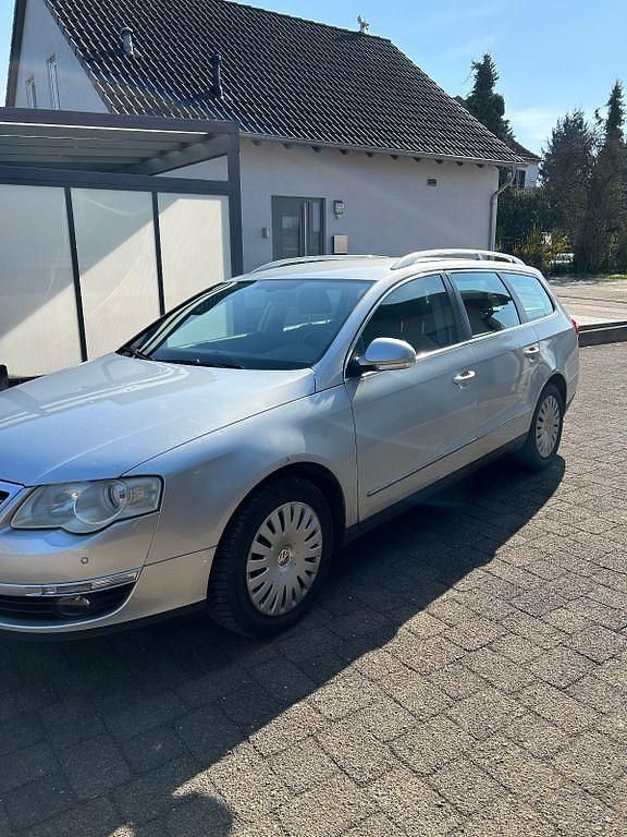 Gebraucht VW Passat Highline 170 PS (125 kW) 2006 Silber Kombi