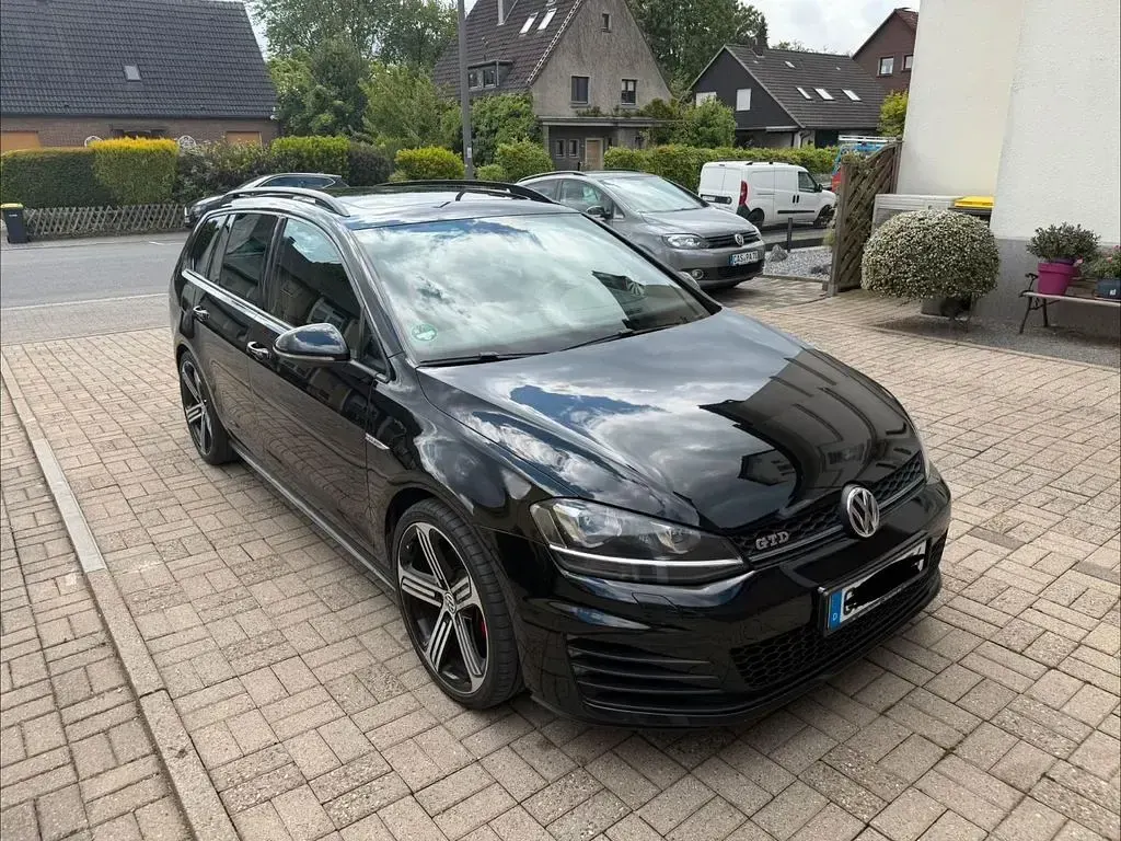 Gebraucht VW Golf VII GTD 184 PS (135 kW) 2015 Schwarz Limousine