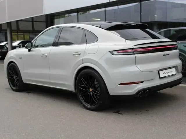 Neu Porsche Cayenne 471 PS (346 kW) 2026 Kreide (weiss) SUV