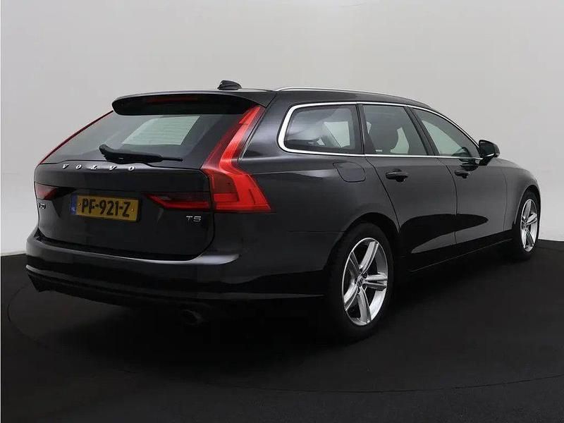 Gebraucht Volvo V90 254 PS (186 kW) 2017 Schwarz Kombi