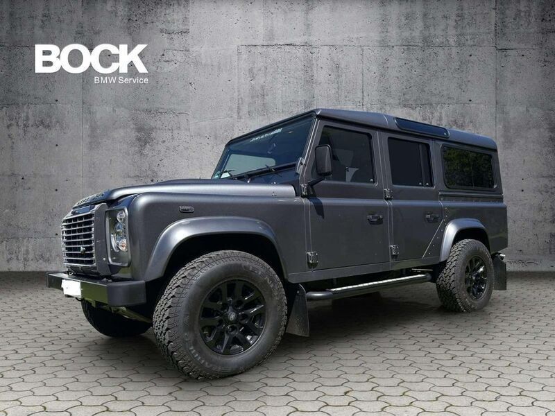 Grün Gebraucht 2014 Land Rover Defender SE SUV | 65.990 € - Bild 1/4
