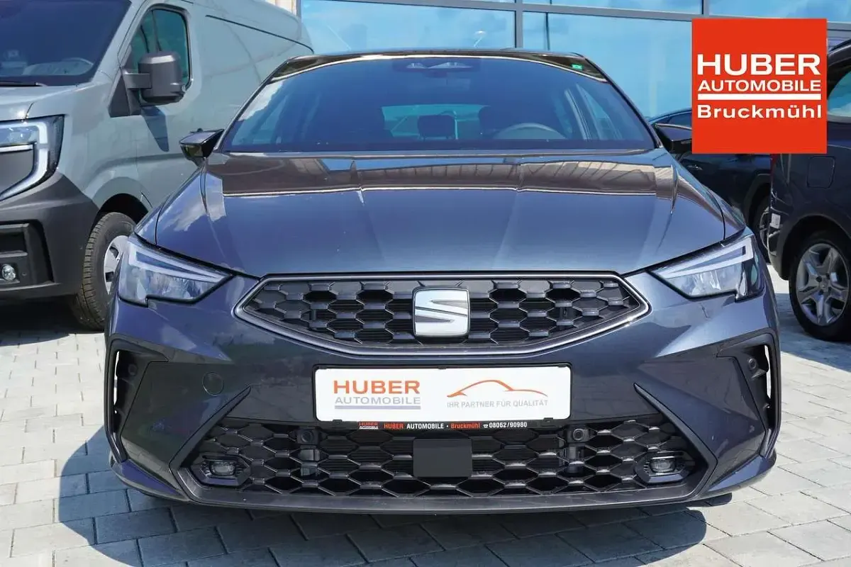 Neu Seat Ibiza FR 116 PS (85 kW) 2026 Magnetic tech Kleinwagen