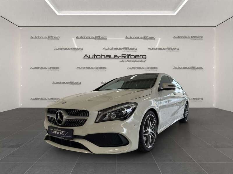 Calcitweiss unilack Gebraucht 2016 Mercedes CLA220 AMG Limousine | 19.890 € (Fairer Preis) - Bild 1/4