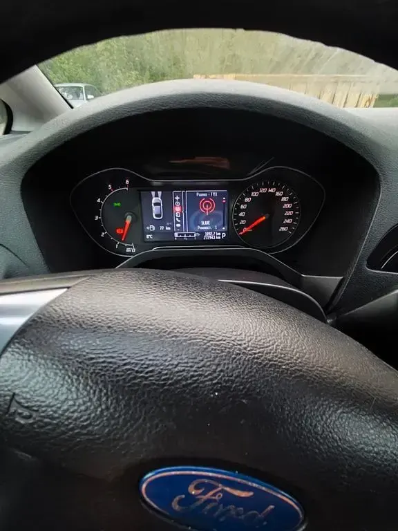 Gebraucht Ford S-MAX Titanium 163 PS (119 kW) 2010 Silber Van / Kleinbus