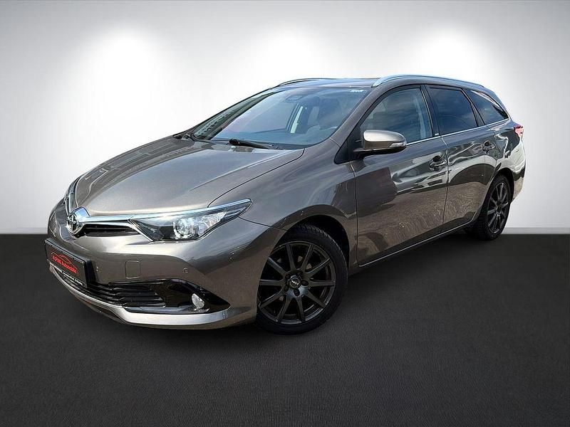 Grau Gebraucht 2017 Toyota Auris Edition-S Kombi | 12.990 € (Fairer Preis) - Bild 1/4