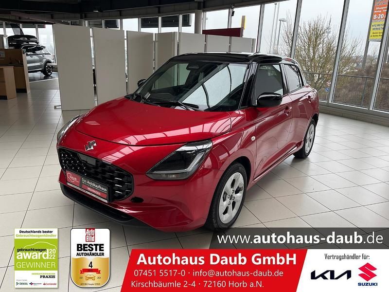 Burning red pearl metallic Gebraucht 2025 Suzuki Swift Comfort | 20.990 € - Bild 1/4