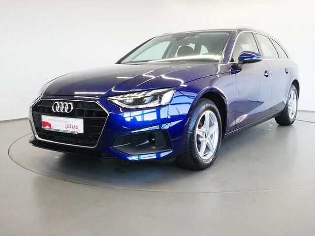 Używany Audi A4 163 KM (119 kW) 2023 Niebieski Kombi