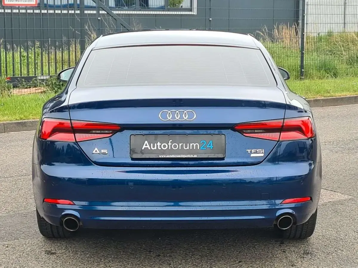 Second-hand Audi A5 Basis 190 CP (139 kW) 2017 Albastru Coupe