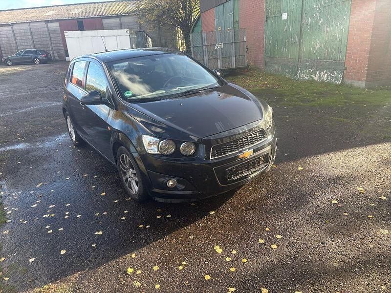 Schwarz Gebraucht 2011 Chevrolet Aveo LTZ Limousine | 1.890 € (Fairer Preis) - Bild 1/4