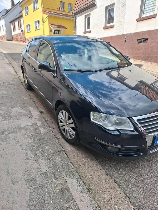 Second-hand VW Passat 2006 Negru Berlinǎ