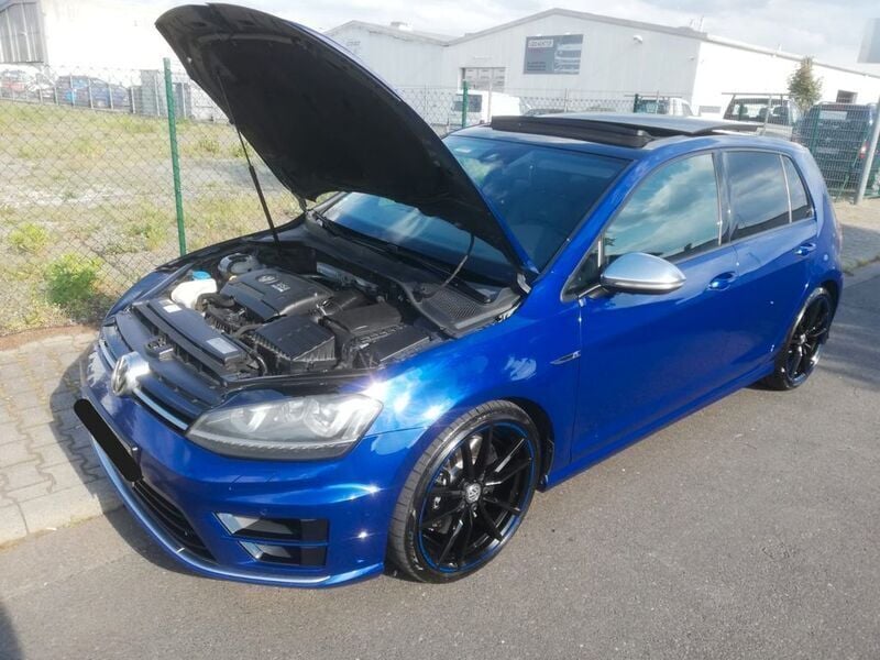Blau Gebraucht 2016 VW Golf VII R Limousine | 19.999 € (Guter Preis) - Bild 1/4