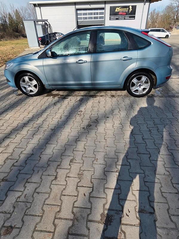 Usata Ford Focus 101 CV (74 kW) 2009 Berlina