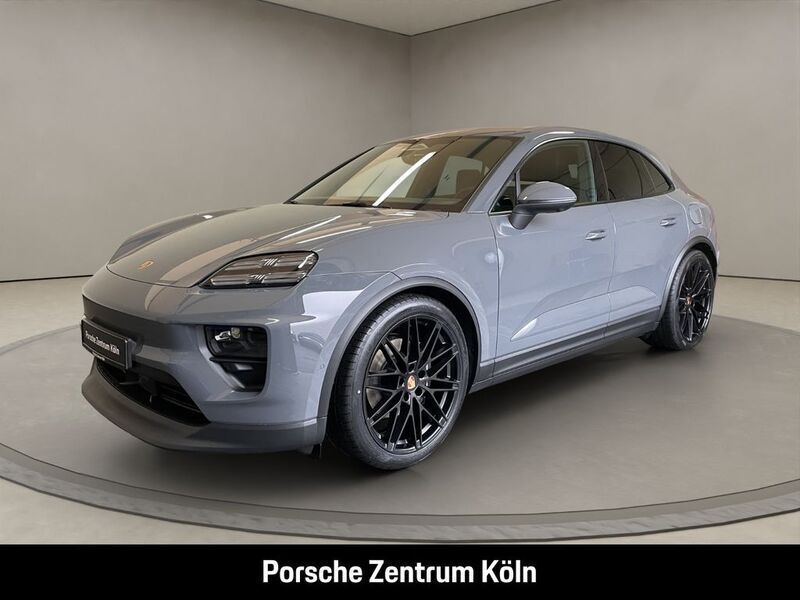 Grau Gebraucht 2025 Porsche Macan 4 Electric SUV | 91.500 € (Fairer Preis) - Bild 1/4