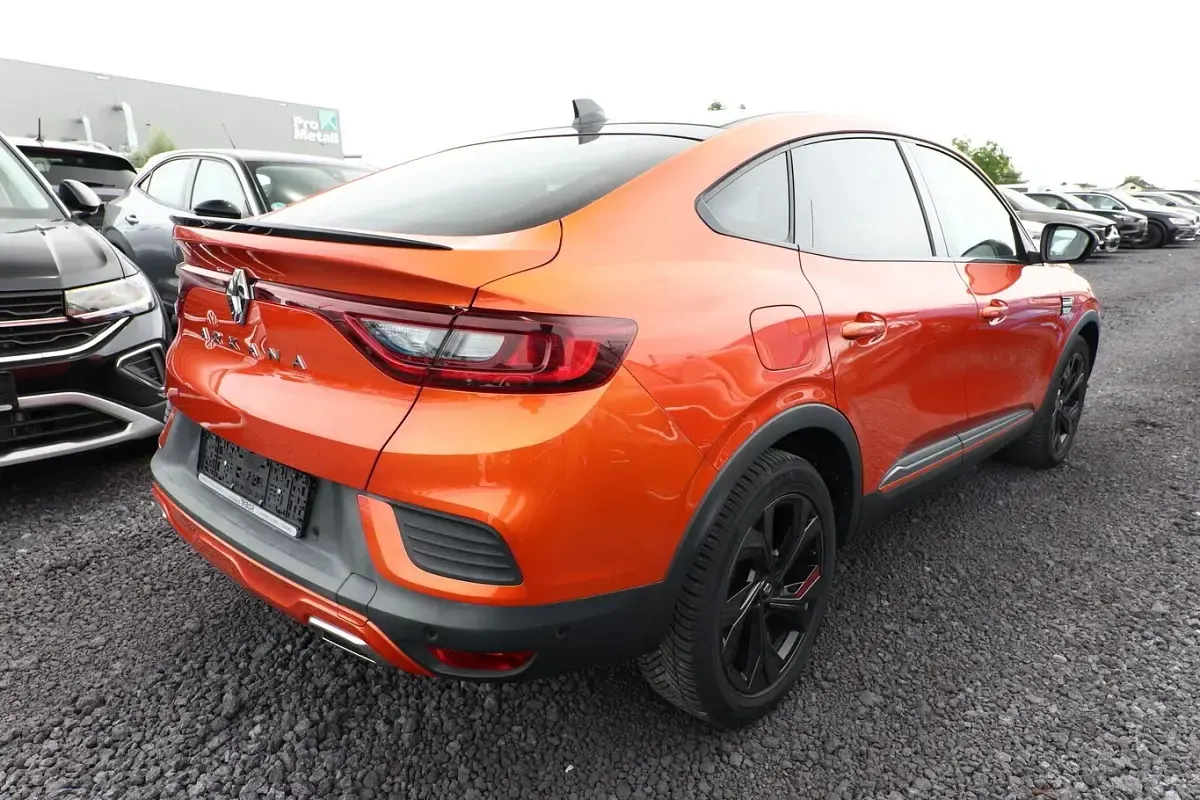 Gebraucht Renault Arkana R.S. 140 PS (102 kW) 2022 Orange metallic SUV