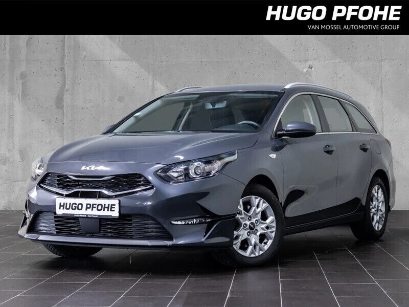 Andere farbe Gebraucht 2023 Kia Ceed Vision Kombi | 23.900 € (Fairer Preis) - Bild 1/4