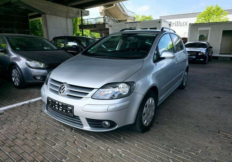 Reflexsilber metallic Gebraucht 2008 VW Golf Plus Cross United Van / Kleinbus | 3.800 € (Guter Preis) - Bild 1/4
