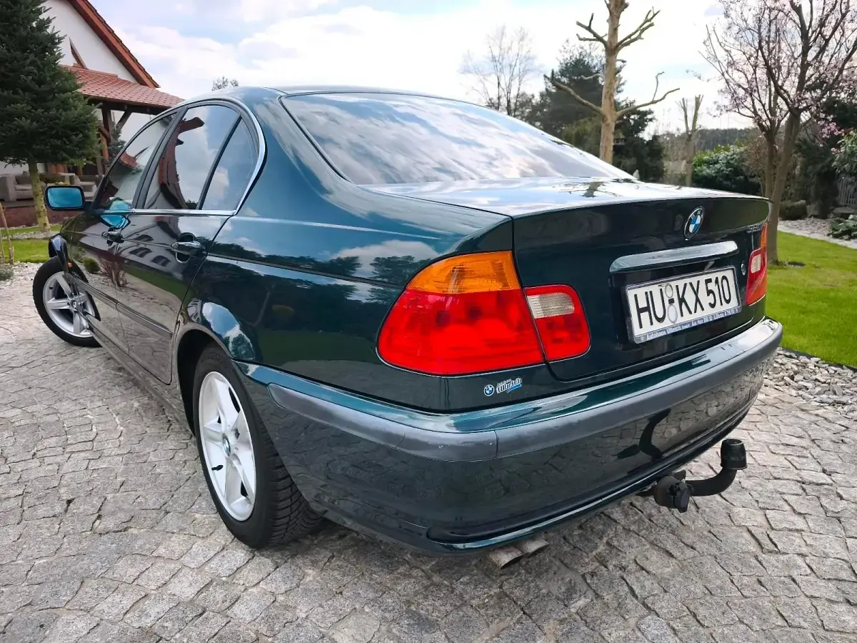 Używany BMW 320 150 KM (110 kW) 1999 Zielony Sedan/Limuzyna