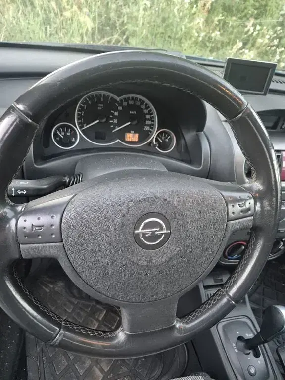 Gebraucht Opel Tigra 90 PS (66 kW) 2005 Blau Cabrio