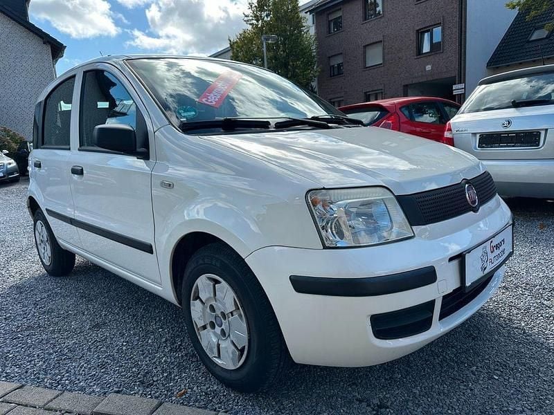 Weiß Gebraucht 2009 Fiat Panda Active Kleinwagen | 2.650 € (Fairer Preis) - Bild 1/4