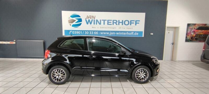 Gebraucht VW Polo Trendline 60 PS (44 kW) 2017 Schwarz Kleinwagen