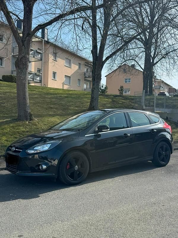 Gebraucht Ford Focus Titanium 150 PS (110 kW) 2011 Schwarz Limousine